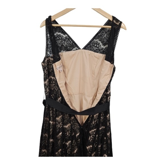 Nanette Lapore Black Lace Dress 8 Romantic Paris‎ Style V Neck Cocktail Party - Picture 11 of 15